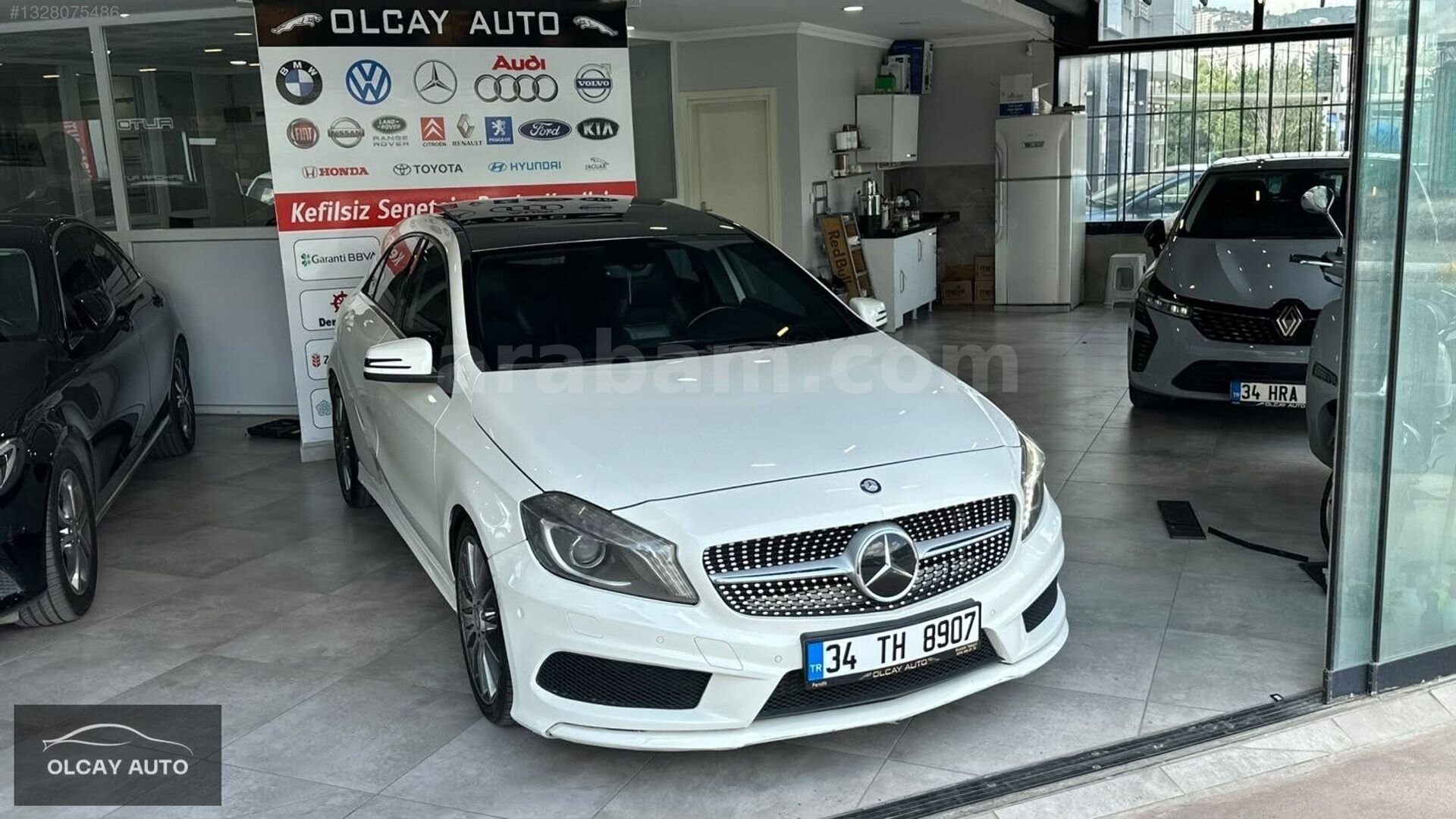 Galeriden Mercedes - Benz A 180 AMG Sport 2014 Model İstanbul 153.000 km Beyaz 3