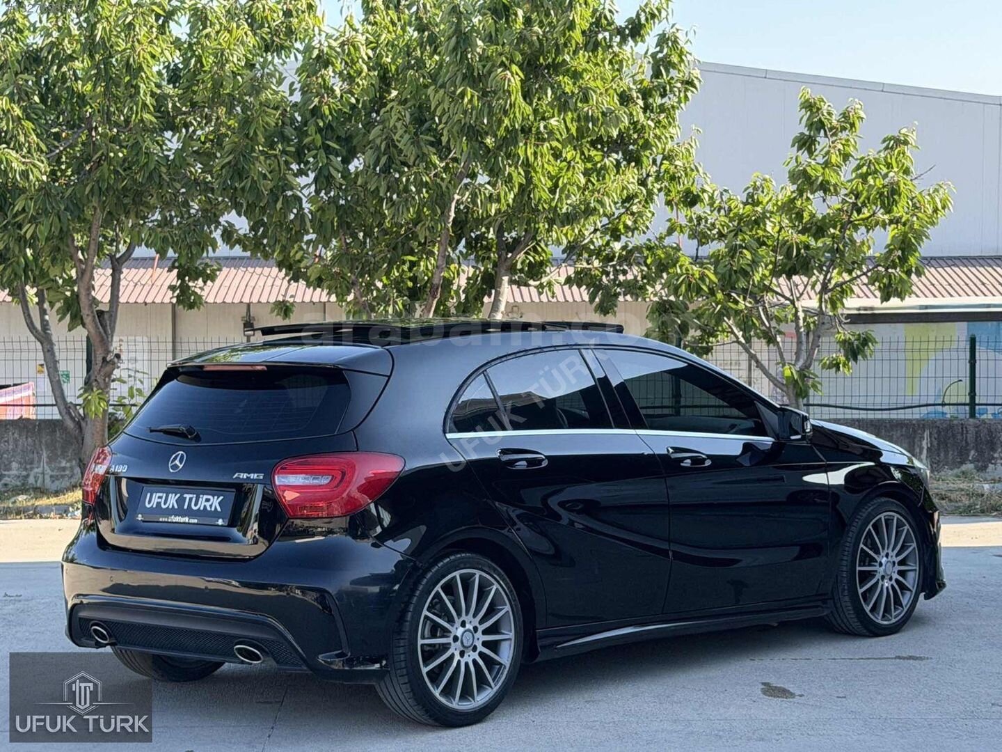 Galeriden Mercedes - Benz A 180 AMG Sport 2014 Model Samsun 195.000 km Siyah 4
