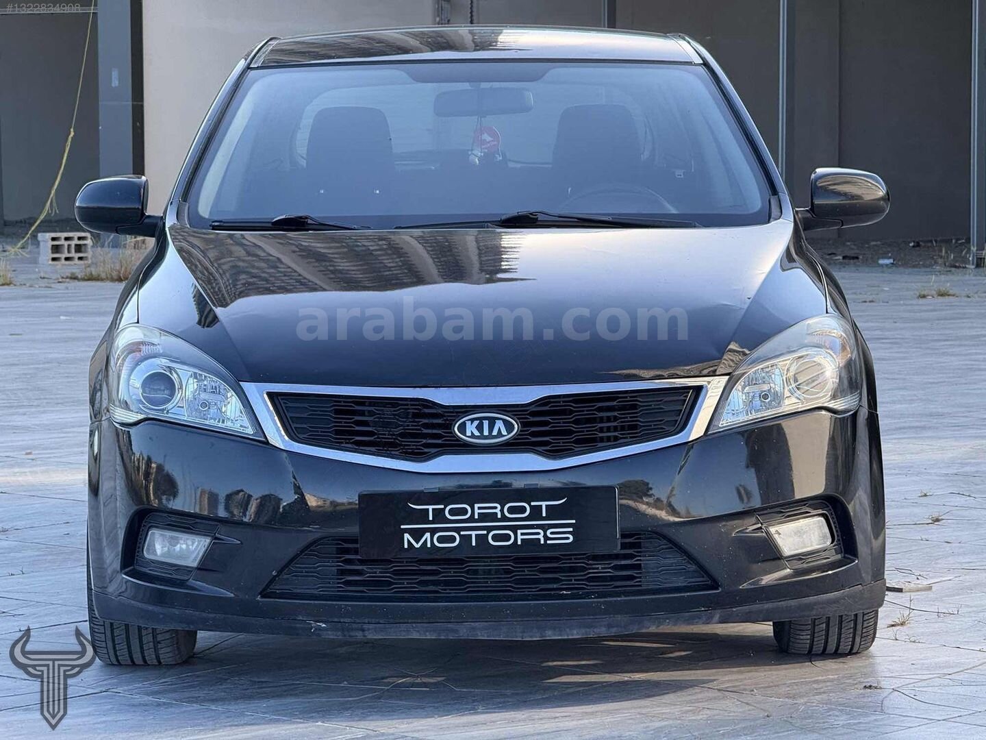 Galeriden Kia Ceed 1.6 CRDi Concept 2011 Model Ankara 340.000 km Siyah 2