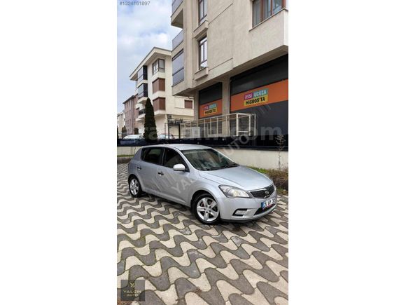 KİA/CEED/CAMGİBİ/TAKASLI/MASRAFSIZ/UYGUNFİYAT