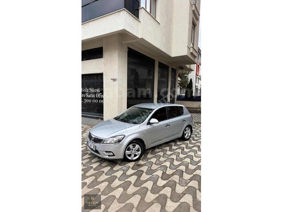 KİA/CEED/CAMGİBİ/TAKASLI/MASRAFSIZ/UYGUNFİYAT