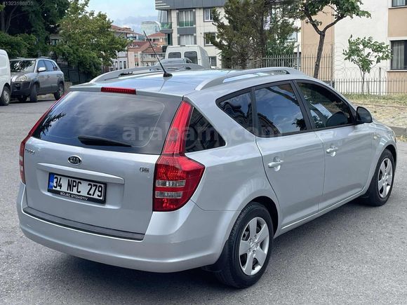 2009 KUSURSUZ TEMİZLİKTE 1.6 CRDİ KİA CEED SW