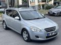 2009 KUSURSUZ TEMİZLİKTE 1.6 CRDİ KİA CEED SW
