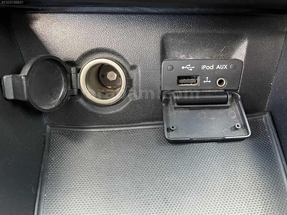 2009 KUSURSUZ TEMİZLİKTE 1.6 CRDİ KİA CEED SW