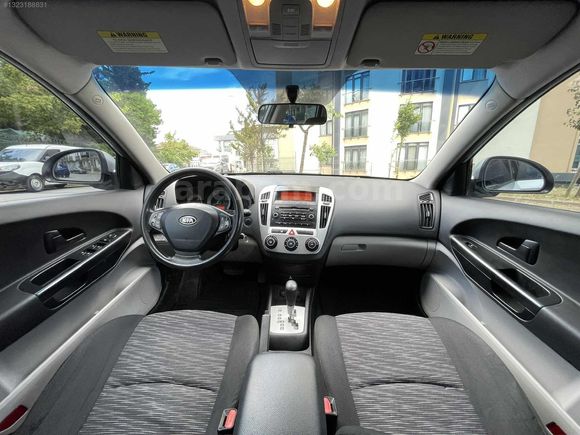 2009 KUSURSUZ TEMİZLİKTE 1.6 CRDİ KİA CEED SW
