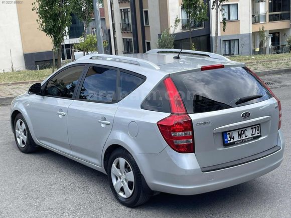 2009 KUSURSUZ TEMİZLİKTE 1.6 CRDİ KİA CEED SW