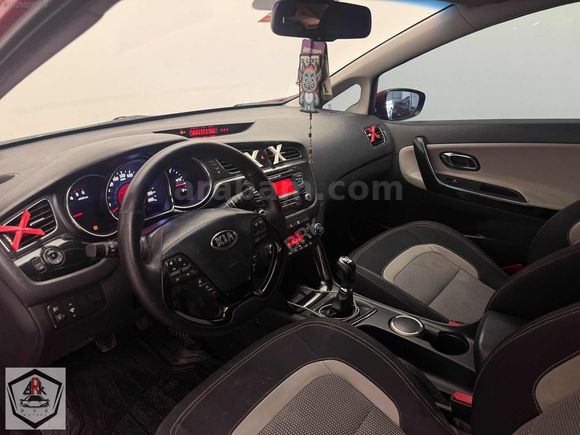 2012 KİA CONCEPT 1.6CRDİ 128HP HATASIZ BOYASIZ BAKIMLI EMSALSİZ