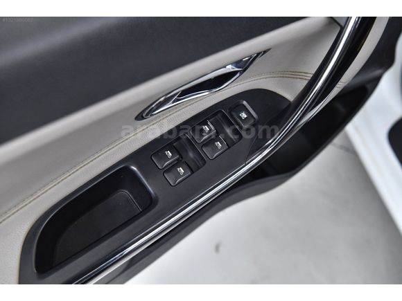 KUZEN AUTO KİA CEED 1.6 CRDİ DİZEL OTOMATİK