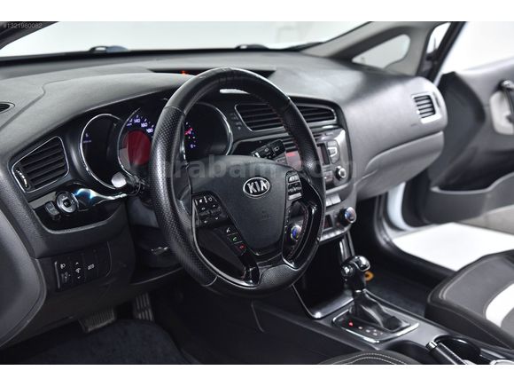 KUZEN AUTO KİA CEED 1.6 CRDİ DİZEL OTOMATİK