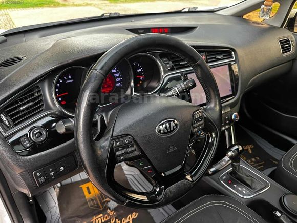 DEĞİŞENSİZ DİZEL OTOMATİK KİA CEED CAM TAVANLI