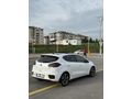DEĞİŞENSİZ DİZEL OTOMATİK KİA CEED CAM TAVANLI