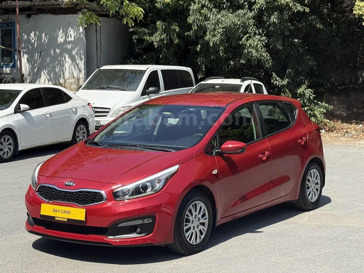 Galeriden Kia Ceed 1.4 Live 2017 Model İstanbul 68.000 km Kırmızı 3