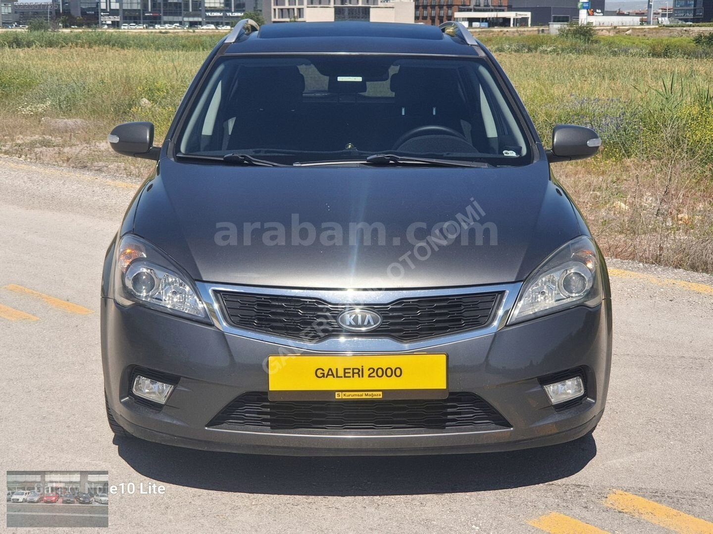 Galeriden Kia Ceed 1.6 CRDi Concept SW 2011 Model Ankara 176.000 km Füme 2