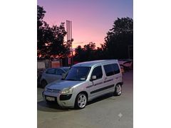 Sahibinden Citroen Berlingo 1.6 HDi Combi SX 2009 Model  179.000 km Gri (Gümüş)
