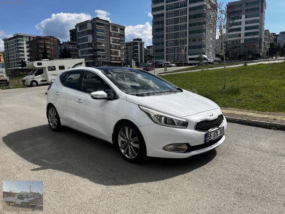 2013 KİA CEED DİZEL OTOMATİK ConCept Plus CAM TAVAN FUUL HATASİZ