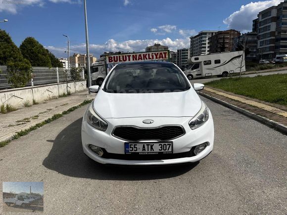 2013 KİA CEED DİZEL OTOMATİK ConCept Plus CAM TAVAN FUUL HATASİZ