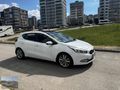 2013 KİA CEED DİZEL OTOMATİK ConCept Plus CAM TAVAN FUUL HATASİZ