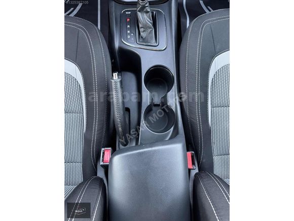 YAŞAR MOTORS'DAN 2013 KİA CEED OTOMATİK DEĞİŞENSİZ