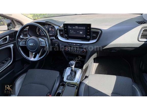 SADECE 72000 km İLK SAHİBİNDEN HATASIZ SERVİS BAKIMLI