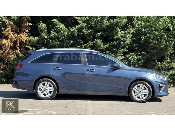 SADECE 72000 km İLK SAHİBİNDEN HATASIZ SERVİS BAKIMLI