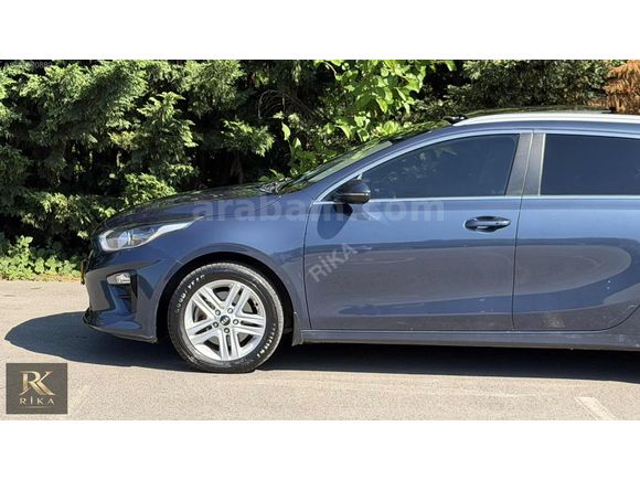 SADECE 72000 km İLK SAHİBİNDEN HATASIZ SERVİS BAKIMLI