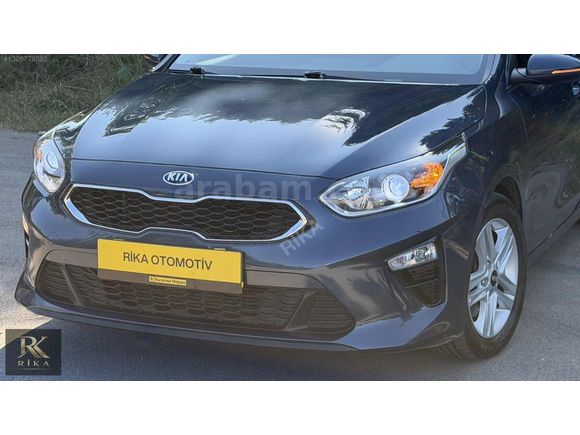 SADECE 72000 km İLK SAHİBİNDEN HATASIZ SERVİS BAKIMLI