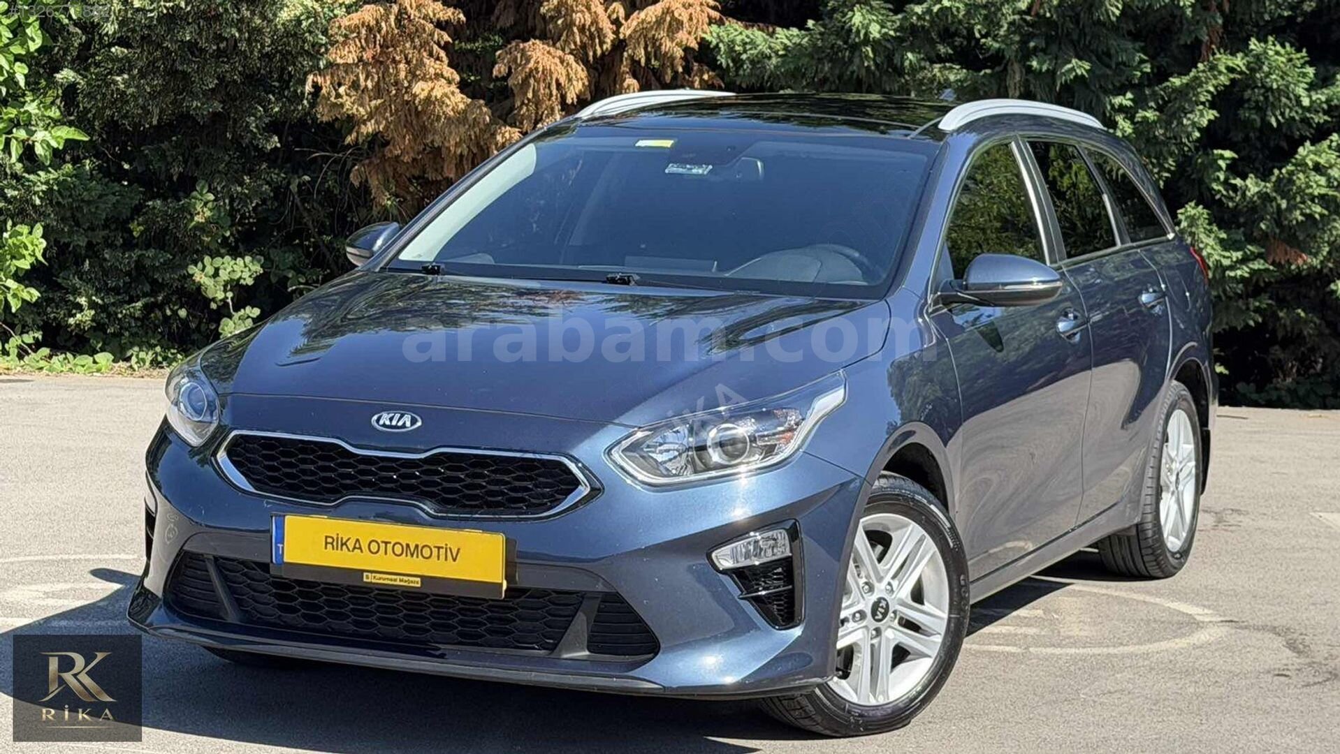 Galeriden Kia Ceed 1.6 CRDi Prestige SW 2020 Model İstanbul 76.200 km Gri 4