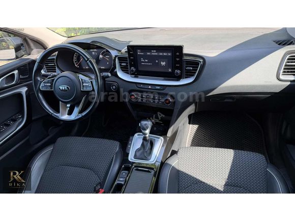 SADECE 72000 km İLK SAHİBİNDEN HATASIZ SERVİS BAKIMLI