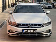 PASSAT 1.5 BUSİNESS 97.000 KM DEĞİŞENSİZ   