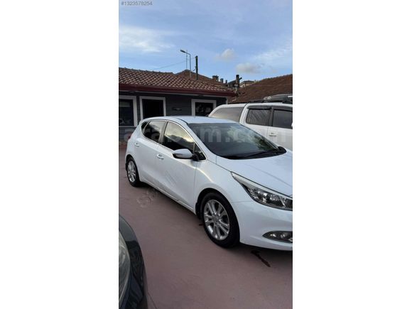 KİA CEED 1.6 CRDİ OTOMATİK 2013 K.K 12 TAKSİT VE KREDİ