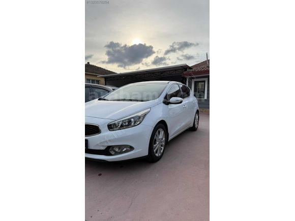 KİA CEED 1.6 CRDİ OTOMATİK 2013 K.K 12 TAKSİT VE KREDİ
