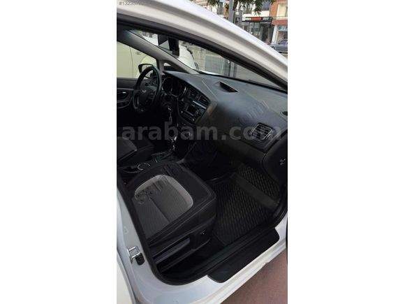 KİA CEED 1.6 CRDİ OTOMATİK 2013 K.K 12 TAKSİT VE KREDİ