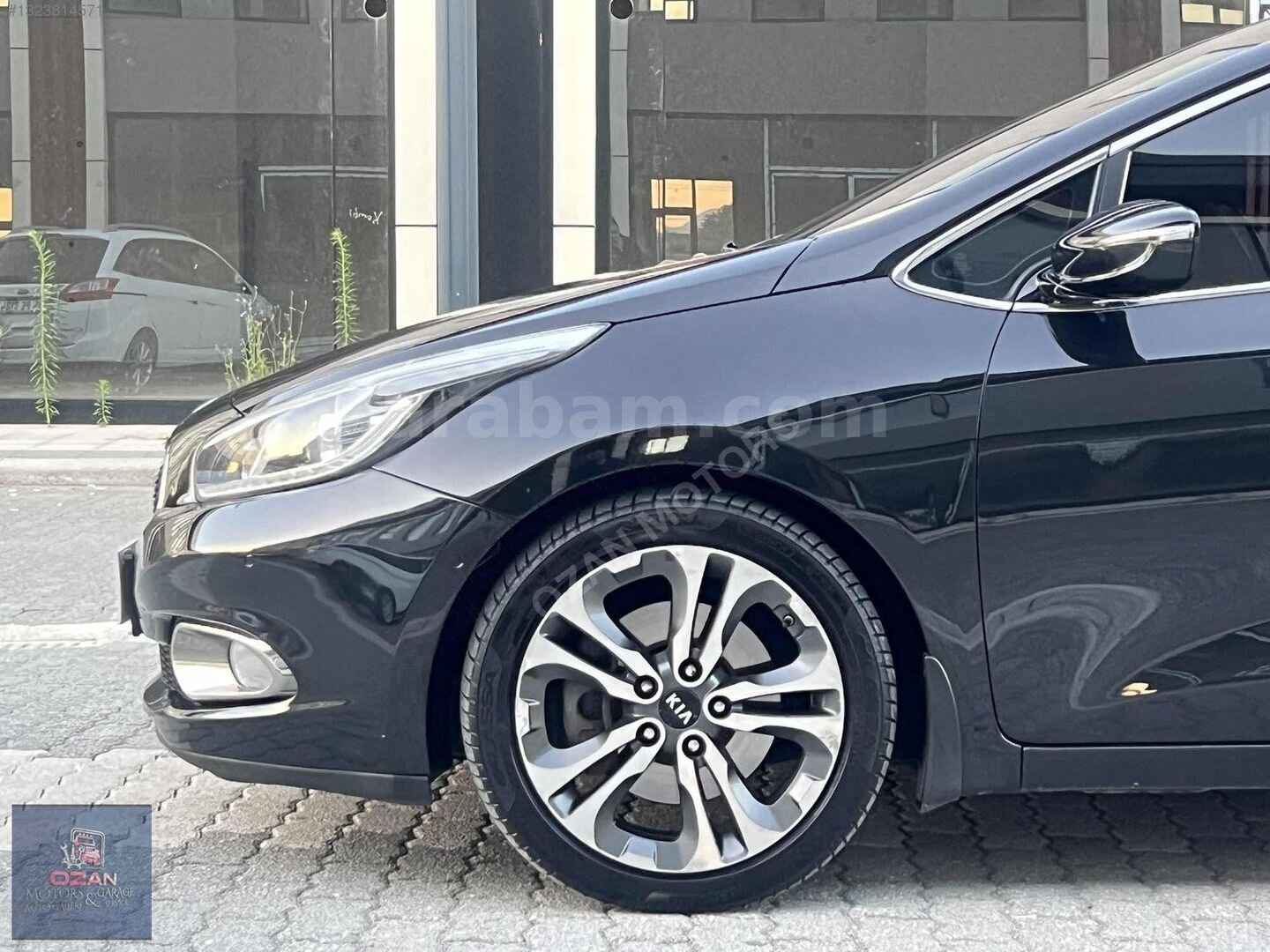 Galeriden Kia Ceed 1.6 CRDi Premium 2014 Model Düzce 260.000 km Siyah 5