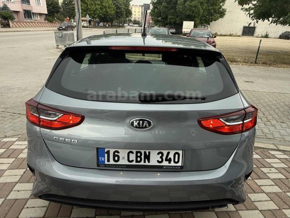 MKP OTOMOTİVDEN KİA CEED(ilk sahibinden)