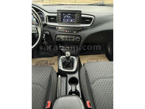 MKP OTOMOTİVDEN KİA CEED(ilk sahibinden)
