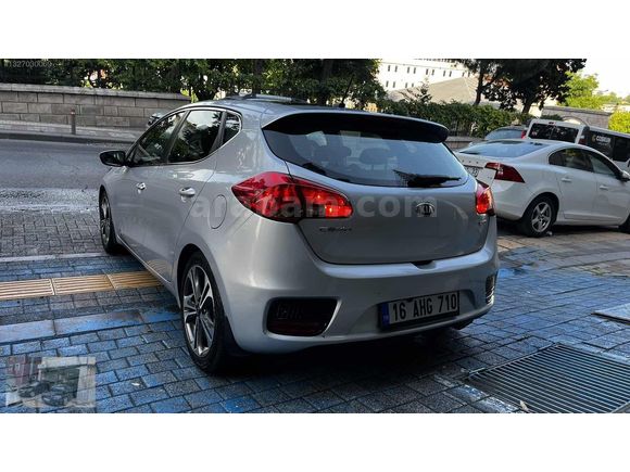 2018 ÇIKIŞLI CAM TAVANLI ORJİNAL 107 BİN KM DE 1.6 DİZEL 136 BG