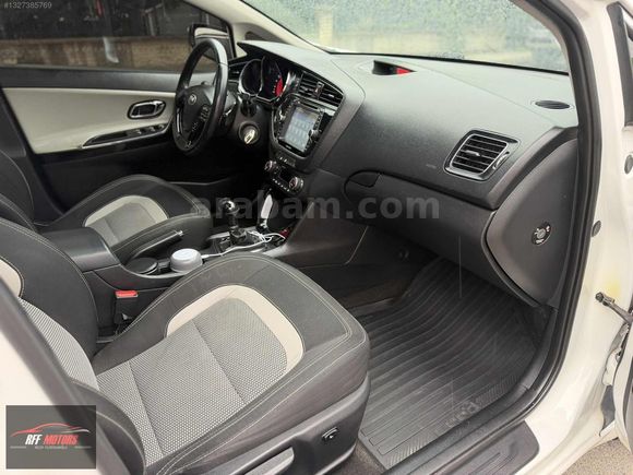 RFF MOTORSTAN 2015 KİA CEED 1.6 CRDİ CONCEPT PLUS CAMTVN HATASIZ