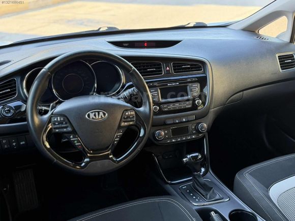 LİDER'DEN HATASIZ BOYASIZ DEĞİŞENSİZ OTOMATİK CEED 148.500