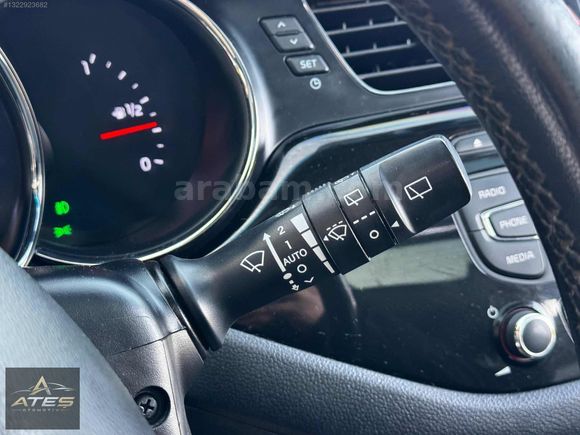 2015 ÇIKIŞLI KİA CEED 1.6 CRDİ - CONCEPT PLUS - CAM TAVANLI