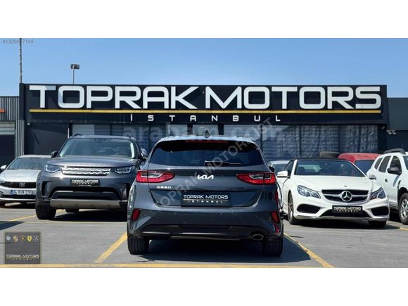 TOPRAK MOTORS İSTANBUL'DAN KİA CEED ELEGANCE 63,000 KM
