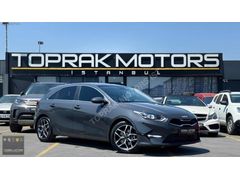 TOPRAK MOTORS İSTANBUL'DAN KİA CEED ELEGANCE 63,000 KM
