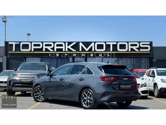 TOPRAK MOTORS İSTANBUL'DAN KİA CEED ELEGANCE 63,000 KM