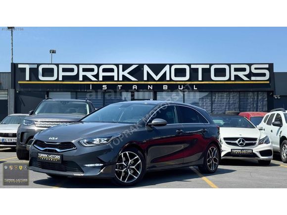 TOPRAK MOTORS İSTANBUL'DAN KİA CEED ELEGANCE 63,000 KM