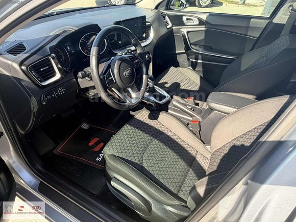 SANDIKÇI 2.EL 2020 Ceed 1.6 CRDI Elegance Sunroof