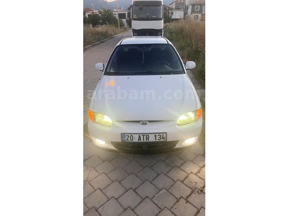 Sahibinden Hyundai Accent 1.3 GT 1998 Model