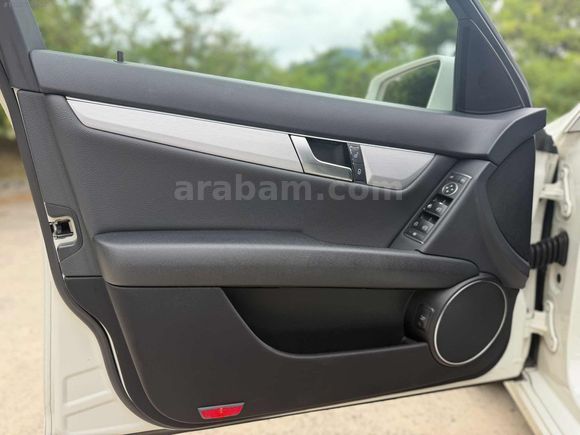 2012 MERCEDES C 180 AVANTGARDE 122 BİNDE HATASIZ