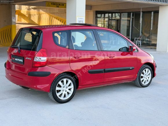 2005 MODEL JAZZ SANROFLU ATEŞ KIRMIZI BİRİNCİ SINIF