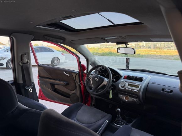 2005 MODEL JAZZ SANROFLU ATEŞ KIRMIZI BİRİNCİ SINIF
