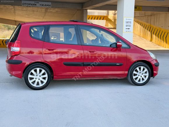 2005 MODEL JAZZ SANROFLU ATEŞ KIRMIZI BİRİNCİ SINIF