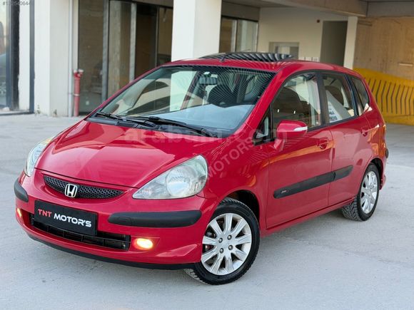 2005 MODEL JAZZ SANROFLU ATEŞ KIRMIZI BİRİNCİ SINIF